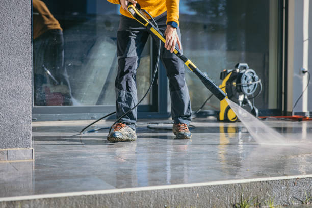 Best Restaurant Pressure Washing  in Bushnell, FL